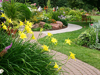 Landscaping Alton, IL